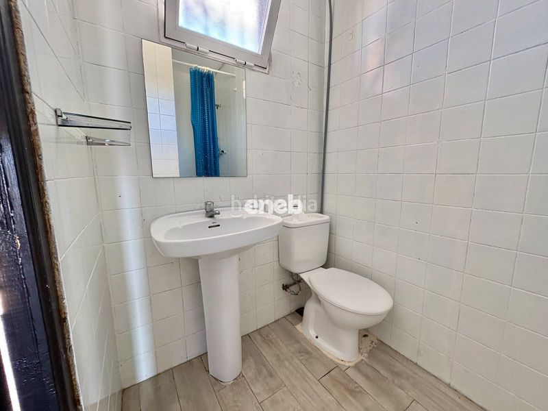 Foto 6ebd3f9e-782b-4272-a653-686ec63100d4. Pis a Alcossebre