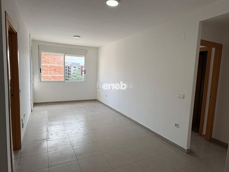 Foto ffc76250-d0a1-4915-9f70-4cb565096edf. Pis a Pueblo Benicarló