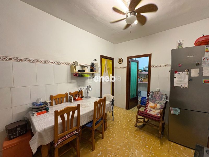 Foto d356d804-e9de-4774-bee8-64e3857eb615. Casa amb aparcament a Pueblo Benicarló