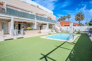 Dúplex  Solaes. Ático dúplex con piscina en benicarló