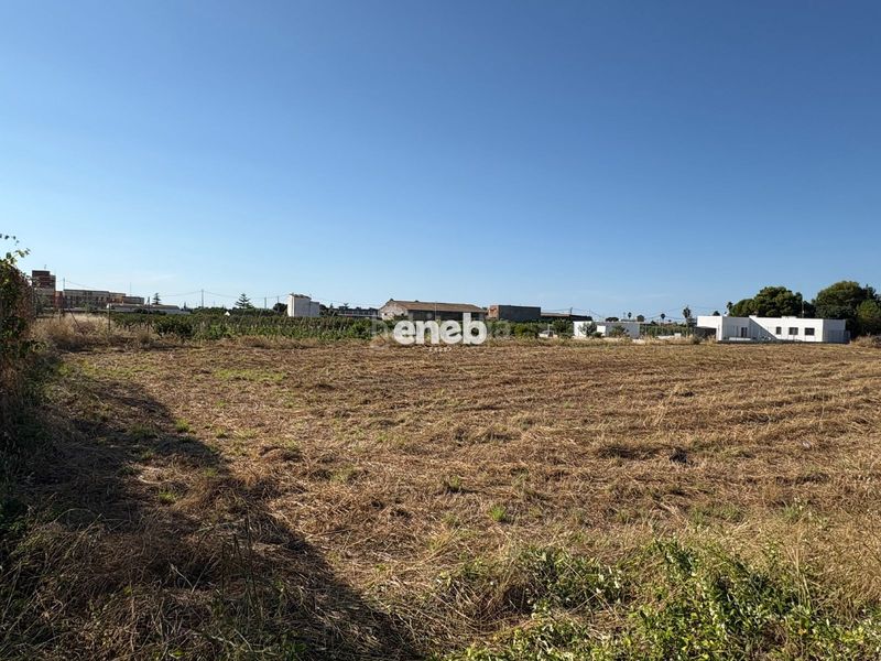 Foto fddc7e29-ba8e-4b5d-b8ee-3417566d6530. Finca rústica terreno rústico junto a en Pueblo Benicarló