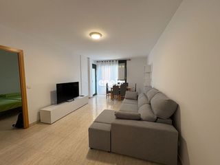 Rent Flat  Hernan cortes. Alquiler temporal 2 hab. junto al auditorio