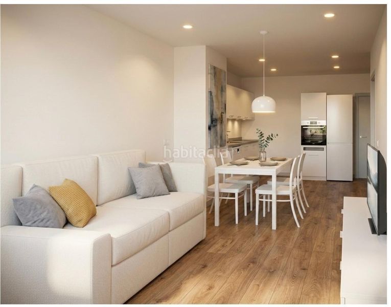Foto 0b25782f-9b4c-4ab2-8a84-7bf31c905c96. Apartament a avenida central 30 a Playa Coral - Torremar Oropesa del Mar