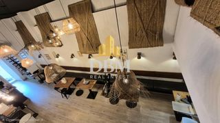 Transfer Business premise in Vila de Gràcia. Restaurante con licencia c3 mixta y terraza interior en traspaso
