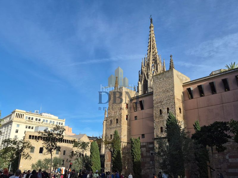 Foto a5d11ad8-ca74-49d4-8324-4ef243778fad. Traspàs local comercial a Dreta de l´Eixample Barcelona