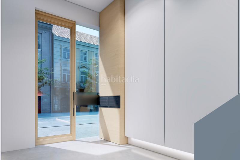 Foto 72996118-ea3d-42d0-9a90-941915aa3d50. Edificio  residencial en venta en sants - badal, en Barcelona