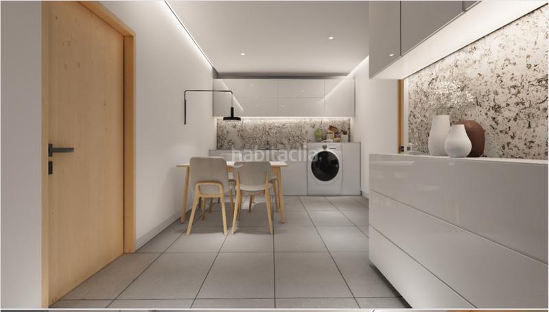 Foto bb9d0e6b-549e-4b9d-9d89-1acab3669a38. Edificio  residencial en venta en sants - badal, en Barcelona