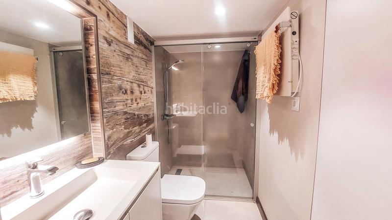 Foto ffe44d86-2d5d-4785-9424-9105b410cc2f. Oficina  dúplex en venta en ciutat vella, en Barcelona