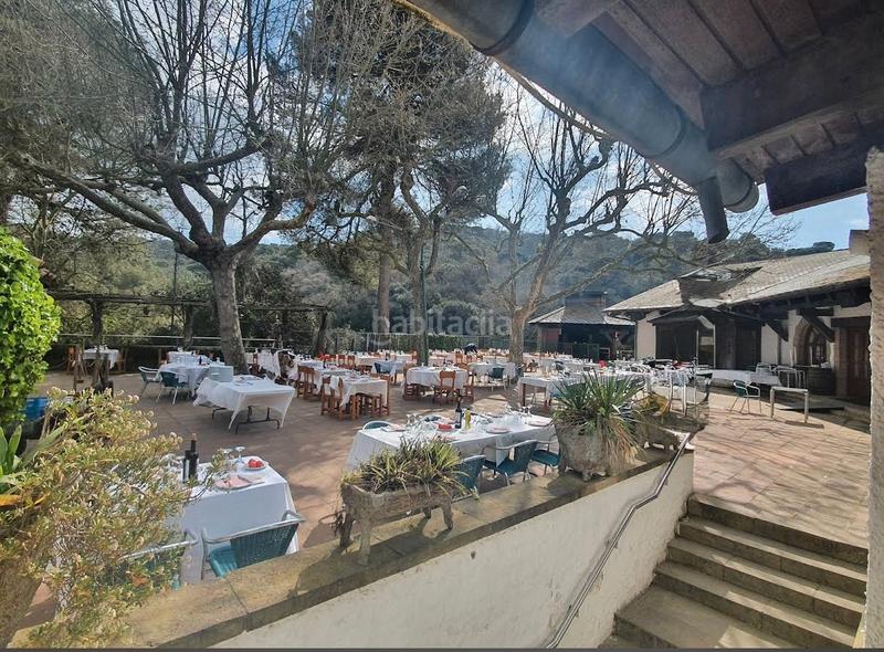 Foto 8d27b44a-1813-4065-8ec3-52cfc720d49d. Country house with fireplace heating parking pool in Montcada i Reixac