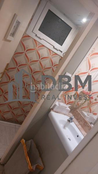 Foto 09ff4aa0-b1bc-46f6-8aaf-42bffb251ba0. Pas-de-porte local commercial avec chauffage dans La Nova Esquerra de l´Eixample Barcelona