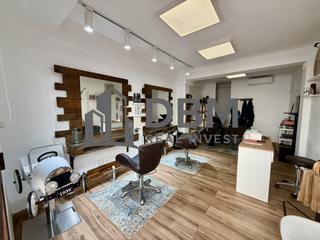 Location Local commercial  Carrer de sant ramon. Alquiler de peluquería en vilassar de mar