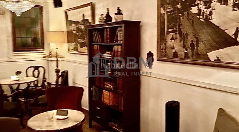 Foto 494f9c04-7c9c-4829-8548-5436b15cea91. Pas-de-porte local commercial dans Vila de Gràcia Barcelona