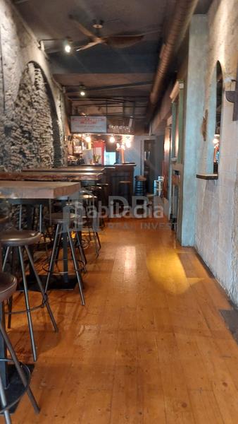 Foto 4937bd68-23a2-4033-a6cf-ba2b0329520a. Traspàs local comercial amb calefacció a St. Pere - Sta. Caterina - El Born Barcelona