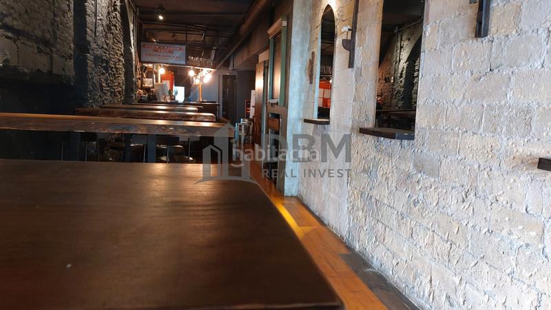 Foto cee68245-7e70-4d06-8e7d-19f23e687335. Traspàs local comercial amb calefacció a St. Pere - Sta. Caterina - El Born Barcelona