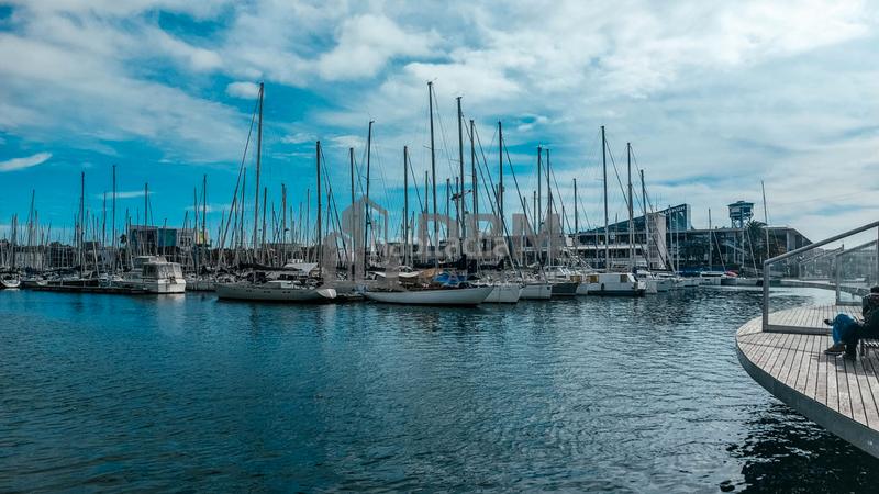 Foto 56e8a6b1-f6de-4a6c-97a9-cd1387224193. Miete büro mit heizung in Gòtic Barcelona