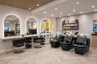 Traspàs Local Comercial a Centre. Peluquería en traspaso en badalona centro