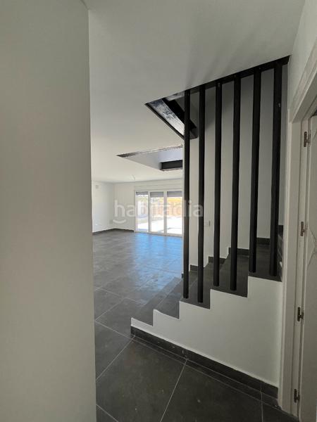 Foto dfb70b0e-ba1d-4f6f-9edc-3ba7f4002464. Chalet 228m<sup>2</sup> avec parking piscine dans Zona Europa Arroyomolinos