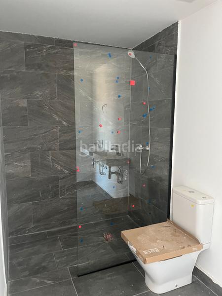 Foto 6bb5cbd4-0dc2-4f89-addf-f79c0e4b3ac2. Xalet 228m<sup>2</sup> amb aparcament piscina a Zona Europa Arroyomolinos