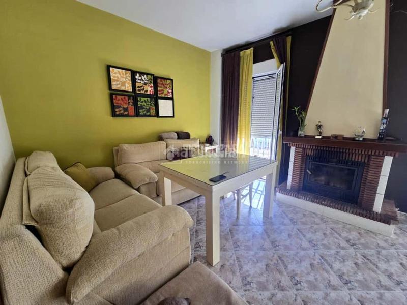 Foto c3258d45-5095-4177-a04d-4759a49c3bb2. Casa bifamiliare in Morón de la Frontera