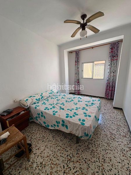Foto 16b01d18-cca0-4885-9125-3e4d35fe7a54. Casa aparellada a Morón de la Frontera