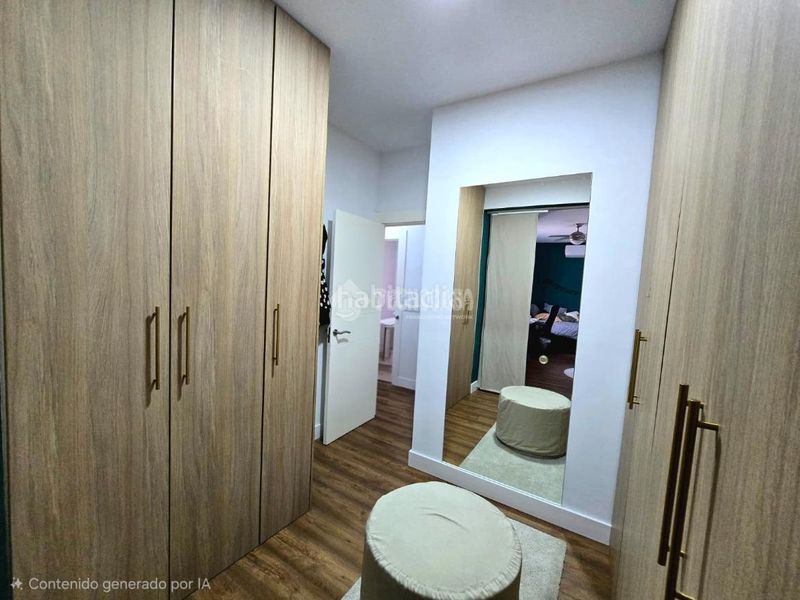 Foto feeda243-3b85-41be-ac5f-5b15b24365cc. Casa aparellada a Montellano