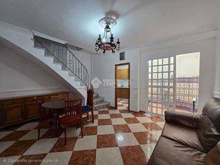 Casa pareada en Morón de la Frontera. Casa en venta en morón de la frontera