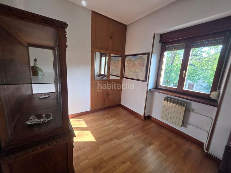 Foto 59b35b3b-6f99-4a07-9905-100a07d6d72f. Casa adossada amb calefacció aparcament a Judimendi Vitoria - Gasteiz