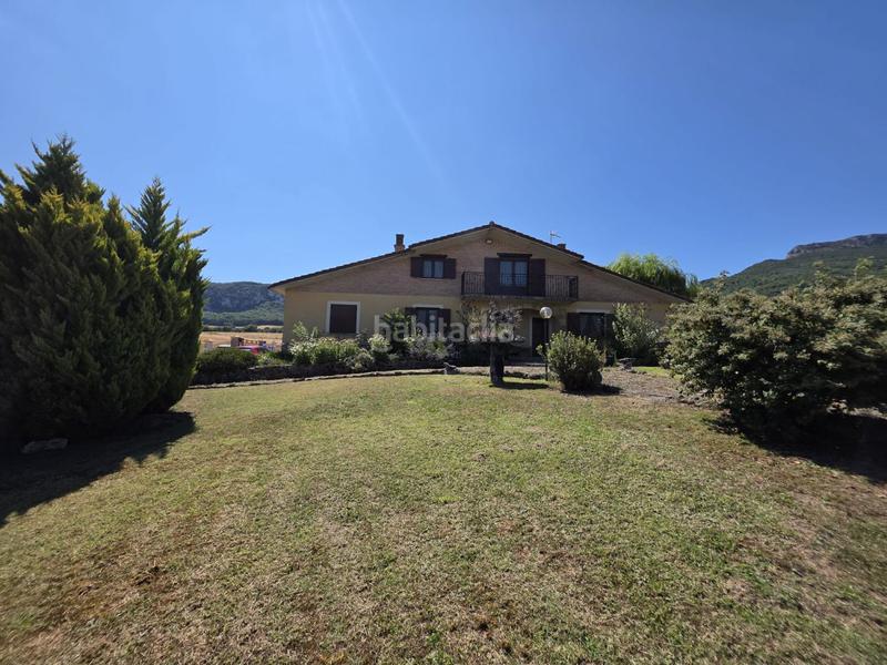 Foto 7866d7a5-639d-4c7c-b5bf-5b9a6d6868db. Casa amb aparcament a Marañón