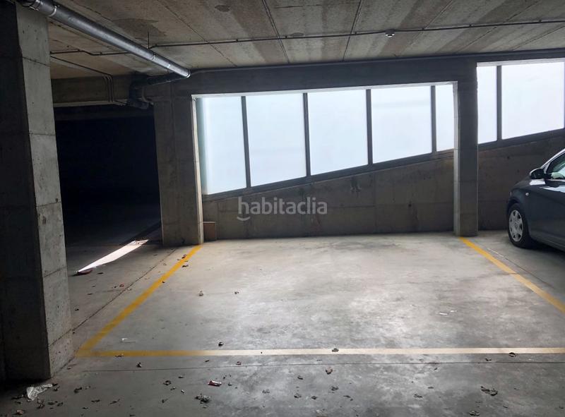 Foto 9294d2ea-1fd6-48a5-bb53-8a518a1063e1. Posto auto in Ariznabarra Vitoria - Gasteiz