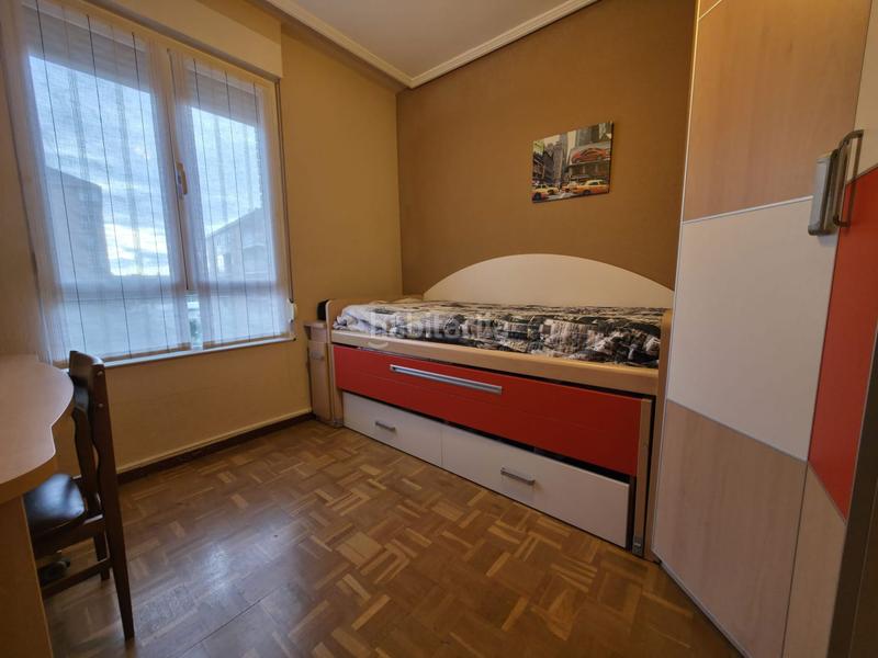 Foto 28de7883-af7a-4009-84e5-5be8e0682a83. Pis amb calefacció a Zaramaga Vitoria - Gasteiz