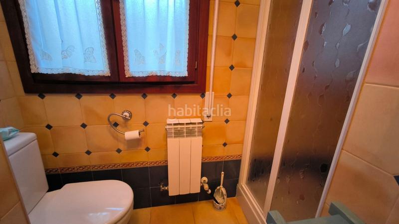 Foto e18bc266-7afd-49d2-b66f-a964cf35c8ae. Casa  en venta en estíbaliz, 4 dormitorios. en Vitoria - Gasteiz