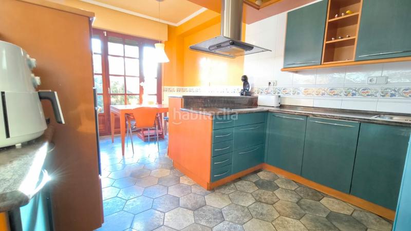 Foto ffa9fc6a-c093-42b6-b3f2-8f783267c280. Casa  en venta en estíbaliz, 4 dormitorios. en Vitoria - Gasteiz