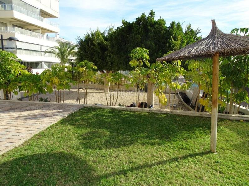 Foto c01ece41-c7af-41c7-b78a-60c15a4236e8. Ático lujoso ático con espectacular terraza y solarium en Orihuela