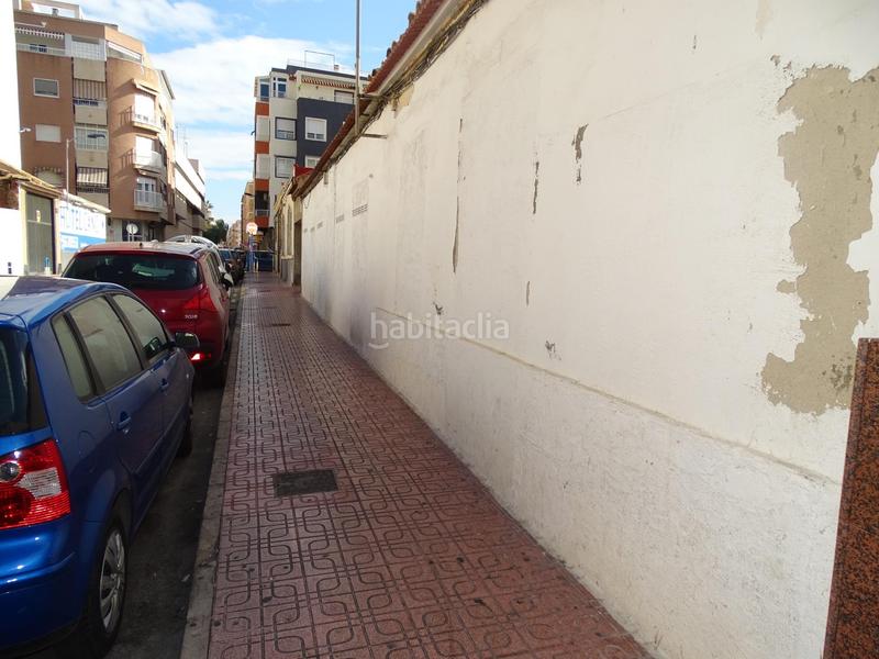 Foto b92122cb-543c-419d-bf9a-a5ee1ad744bc. Terreny residencial a Centro - Muelle Pesquero Torrevieja