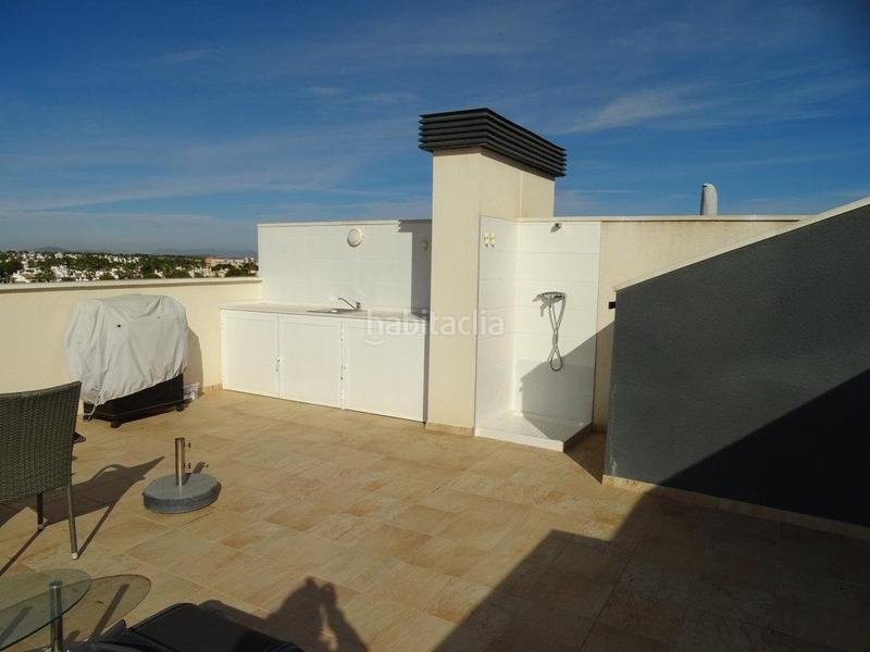 Foto 3de9fafd-0ca8-4fc1-960b-7c61fef1ef0a. Ático en calle vainilla 9 lujoso ático con espectacular terraza en villa martín golf en Orihuela