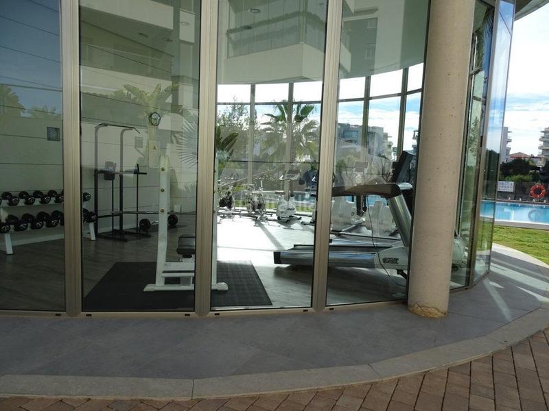 Foto 4d16710a-cfbd-4162-be0d-4b8f7c67452e. Ático en calle vainilla 9 lujoso ático con espectacular terraza en villa martín golf en Orihuela