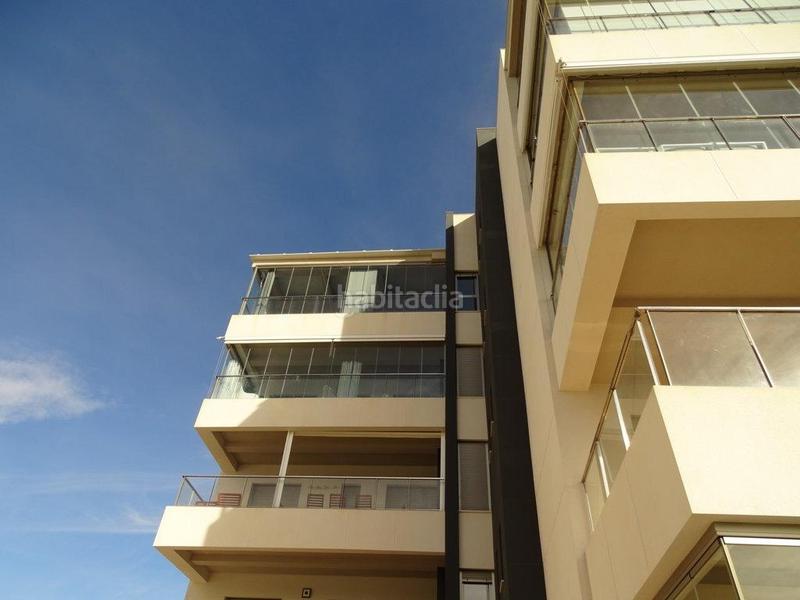 Foto c4ef135c-e3a7-4f4c-b8bc-b5d8b43e68d3. Ático en calle vainilla 9 lujoso ático con espectacular terraza en villa martín golf en Orihuela