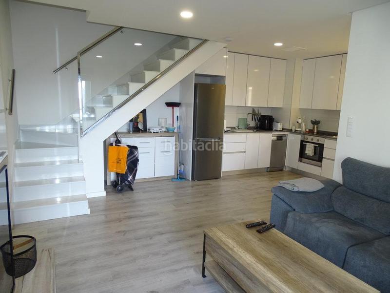 Foto e1aa0b69-22b3-4956-bb67-e3d30db05b46. Ático en calle vainilla 9 lujoso ático con espectacular terraza en villa martín golf en Orihuela