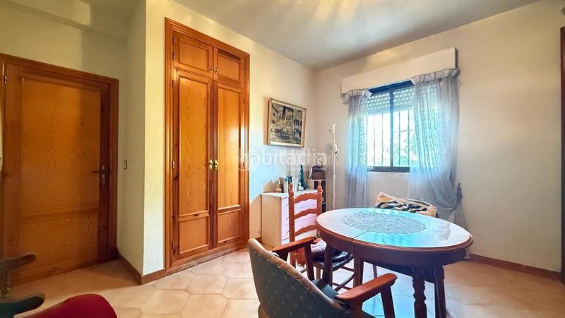 Foto 2717359a-69b2-4045-a6ad-979d96678116. Casa aparellada amb calefacció aparcament piscina a Camarena