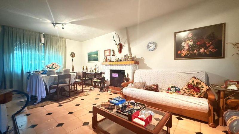 Foto 4a87d583-1c71-43e8-ae3c-73fa9dd73f6c. Casa aparellada amb calefacció aparcament piscina a Camarena