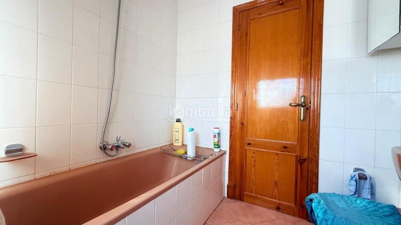 Foto a4189149-6454-4ed3-9d7b-e55525d32bd1. Casa aparellada amb calefacció aparcament piscina a Camarena