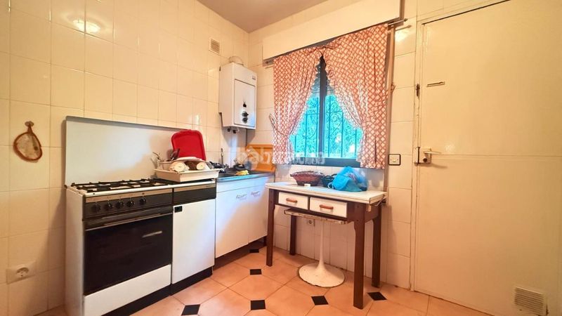 Foto ac4984ed-d131-4886-b6de-b6a6318d3244. Casa aparellada amb calefacció aparcament piscina a Camarena