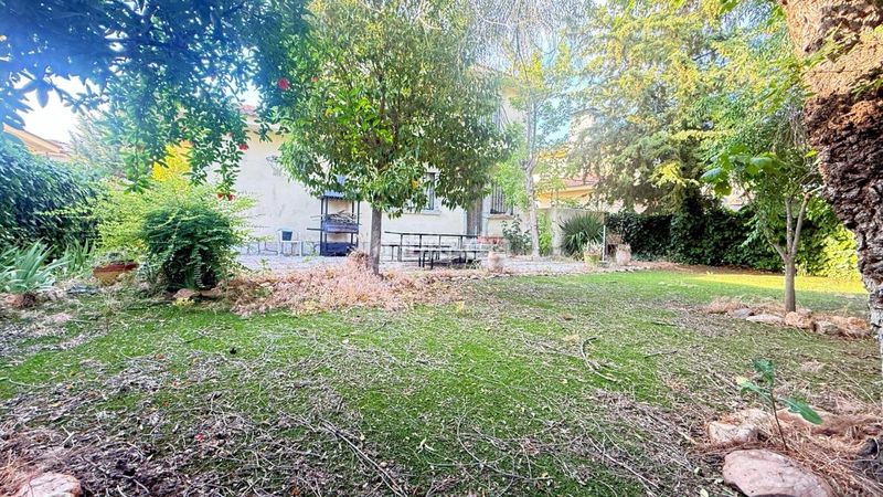 Foto d9b054a6-5056-4241-8d4d-1b4285478aac. Casa aparellada amb calefacció aparcament piscina a Camarena