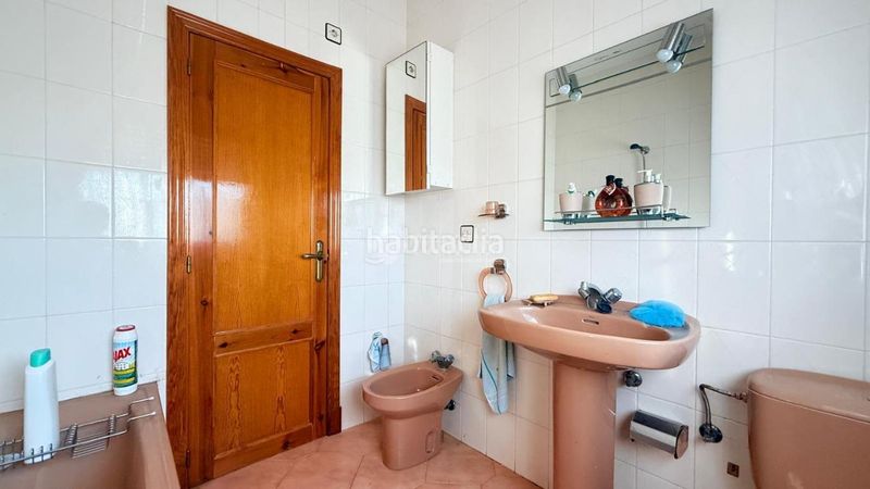 Foto e7be361c-f9b8-4b82-b6ea-6fc5bb753efb. Casa aparellada amb calefacció aparcament piscina a Camarena