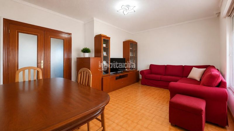 Foto b5800cbe-a620-42f4-84ff-47a18f2b1636. Pis amb aparcament a Portillo de Toledo