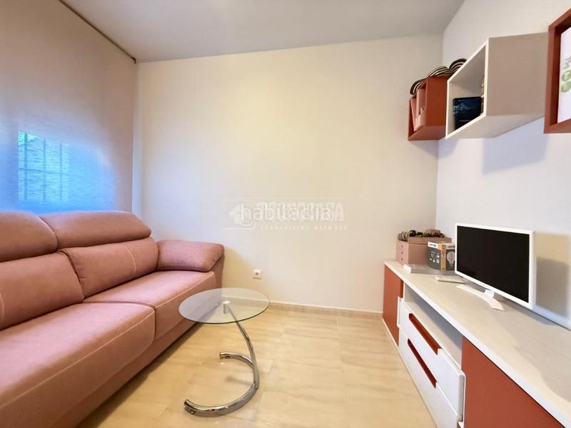 Foto 8e0c2127-a4a1-43ca-86c5-2984691dd952. Casa bifamiliare con riscaldamento in Arcicóllar