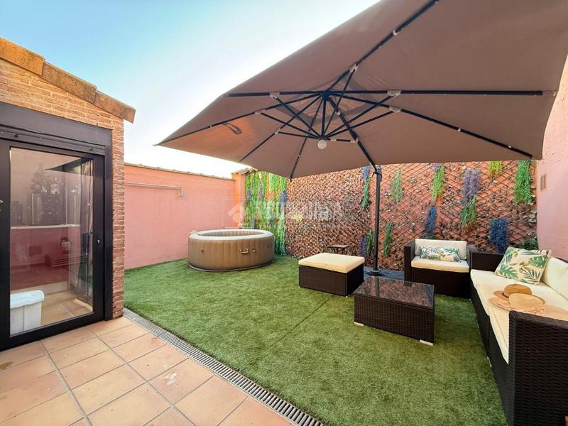 Foto a82a3d90-6730-4444-8eea-7d3bac15b176. Casa bifamiliare con riscaldamento in Arcicóllar