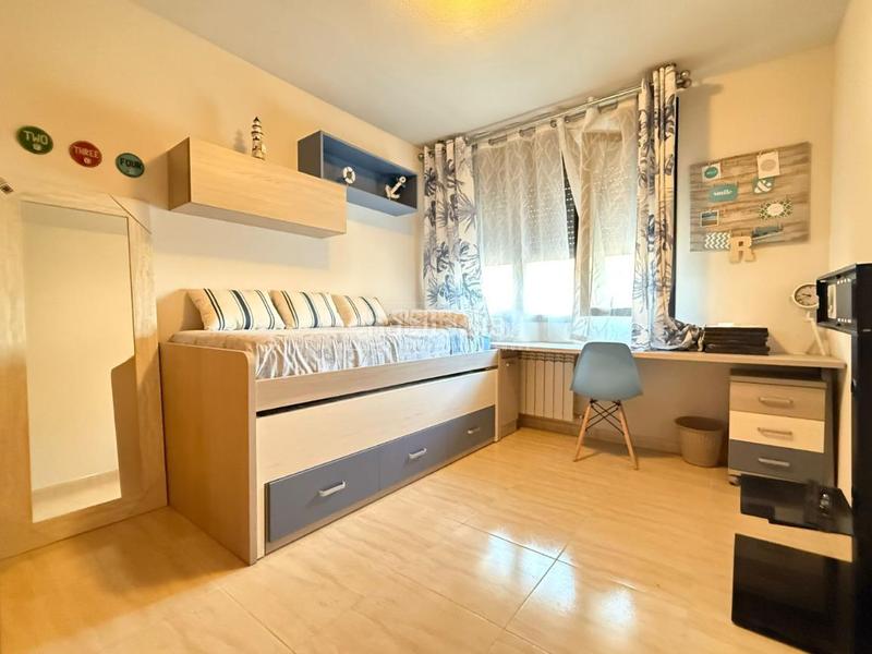 Foto b37df28c-3e66-4e2e-8037-daef2c885607. Casa bifamiliare con riscaldamento in Arcicóllar