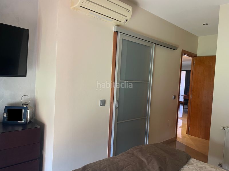 Foto bfa43398-433d-4ad6-a1b4-4383d2545d1f. Casa amb calefacció aparcament piscina a Llambilles