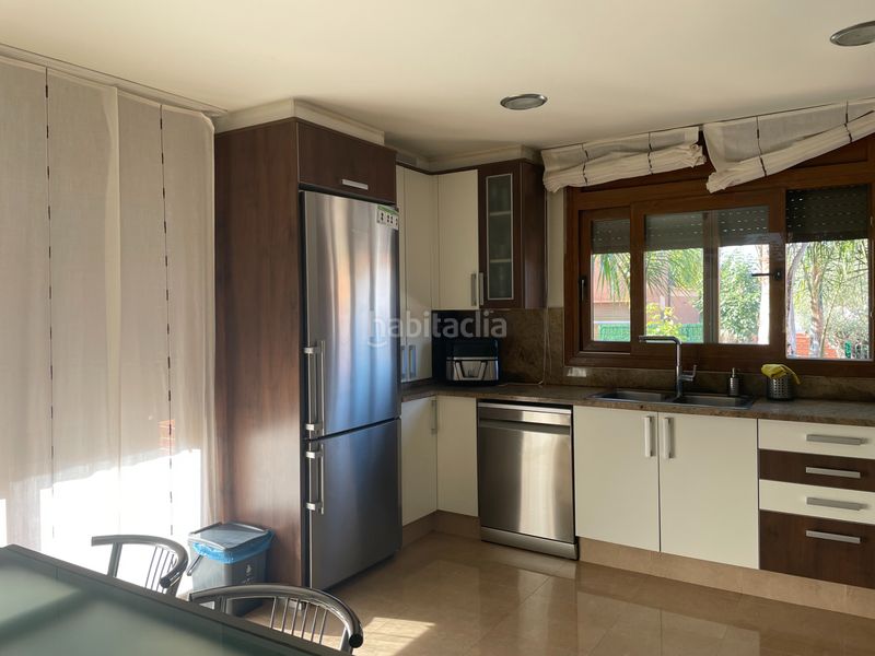 Foto d103d0ea-7f9c-438e-b8a0-f05afaaa6818. Casa amb calefacció aparcament piscina a Llambilles